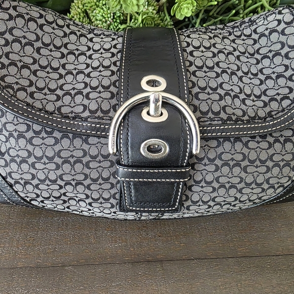 Coach SOHO Signature C Shoulder  Bag In Black 2007 - Picture 3 of 14